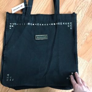 Buckle canvas handbag